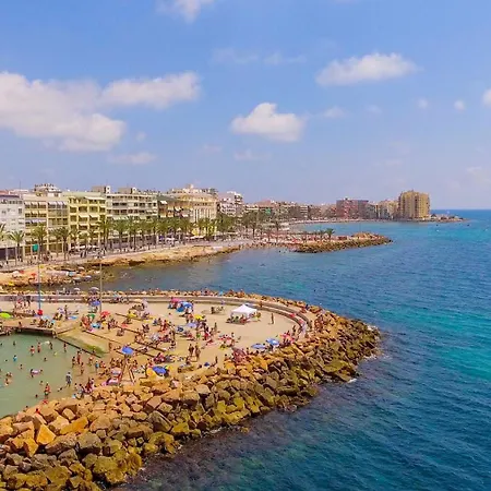 Alegria Edificio 7 アパート *