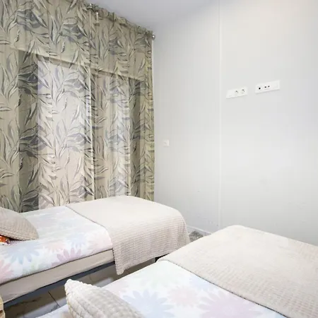 Alegria Edificio 7 * トレビエハ